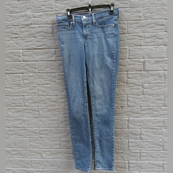 Women's Levi's 311 Shaping Skinny Blue Jeans Size 27 Denim - Picture 1 of 2
